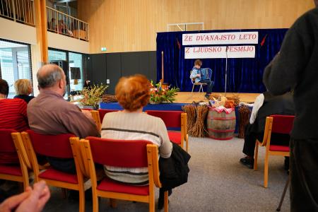 25.2.2024_ljudski pevci in godci trebelno_FOTO_studioPraprotKa36
